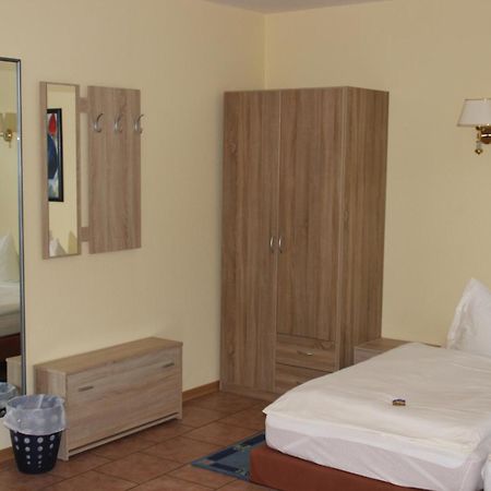 La Porte Bertingen Luaran gambar